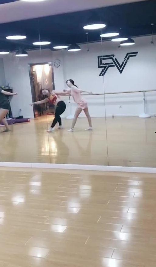 香港跳舞吃瓜视频大全,吃瓜视频大盘点！